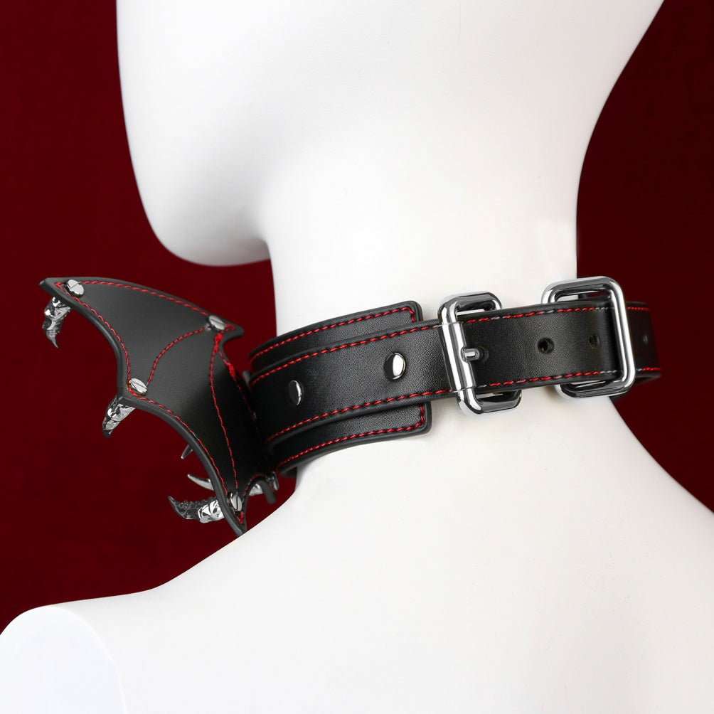 Fantasy Bat-shaped Leather BDSM Collar - Master-Slave Training Strap-on Bondage Toys