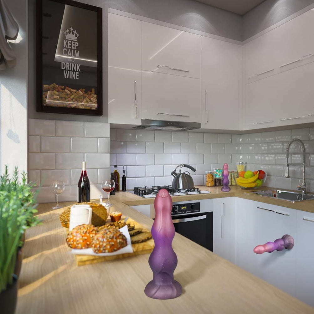 Lila Dildo mit Knoten und Saugnapf – Anal-Expander aus Silikon