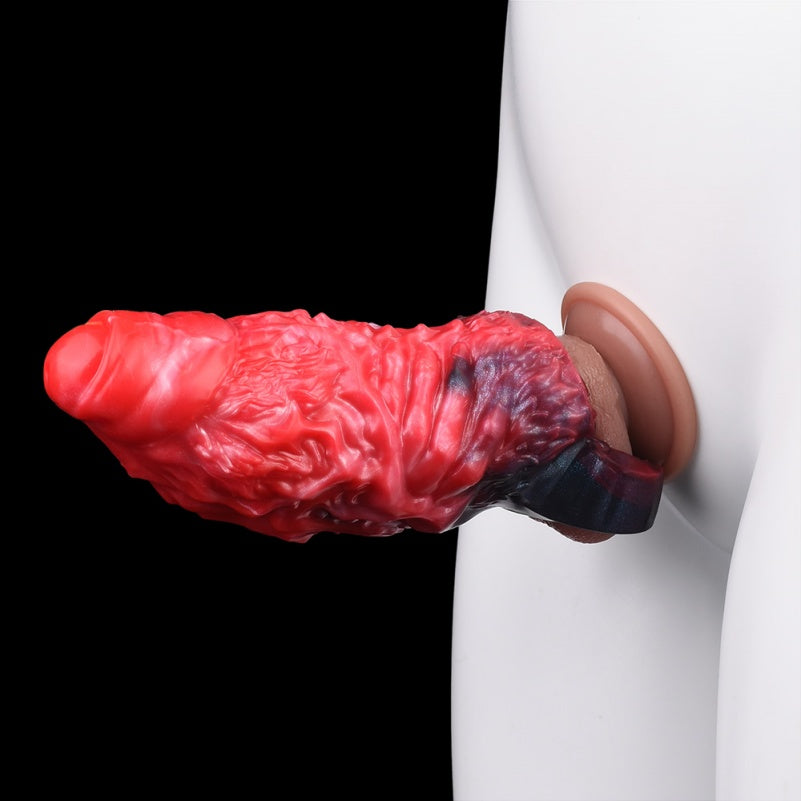 Monster Fantasy Vibrierende Penishülle - Blutschwarze Penishülle aus Silikon für Pegging und Sexualität