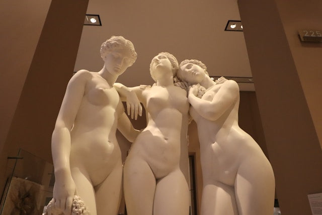 Threesome Sex Positions Guide — Best 3-Person Positions, Toys &Tips for MMF & FFM Play