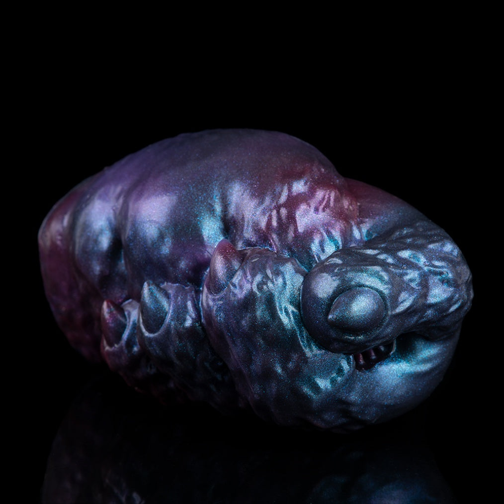 Fantasy Creature Hand Silicone Stroker – Discrete Grip Pussy for Intense Masturbation & Male Sex Toys