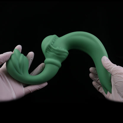 Two-Headed Predator Rocky – Monster Dildo Strap-On G-Spot Vibrator for Lesbian Couples