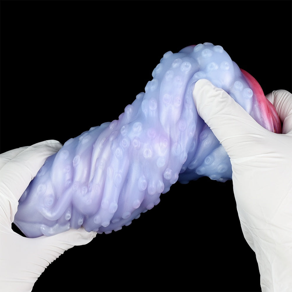 Fantasy Silicone Vibrating Pocket Pussy – Textured Blowjob Simulation for Intense Male Pleasure