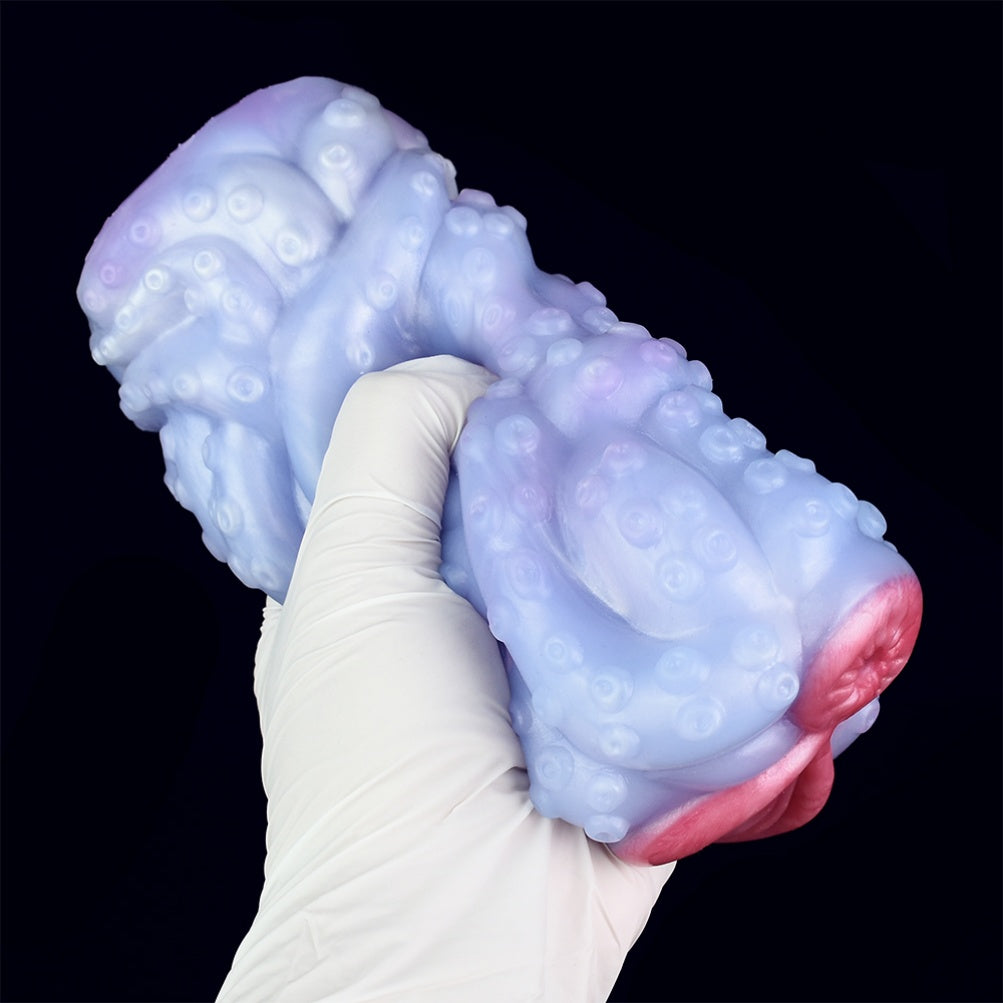 Fantasy Silicone Vibrating Pocket Pussy – Textured Blowjob Simulation for Intense Male Pleasure