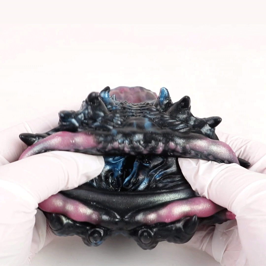 Fantasy Alien Pocket Pussy – Textured Demon Claw Masturbator & Silicone Sex Toy